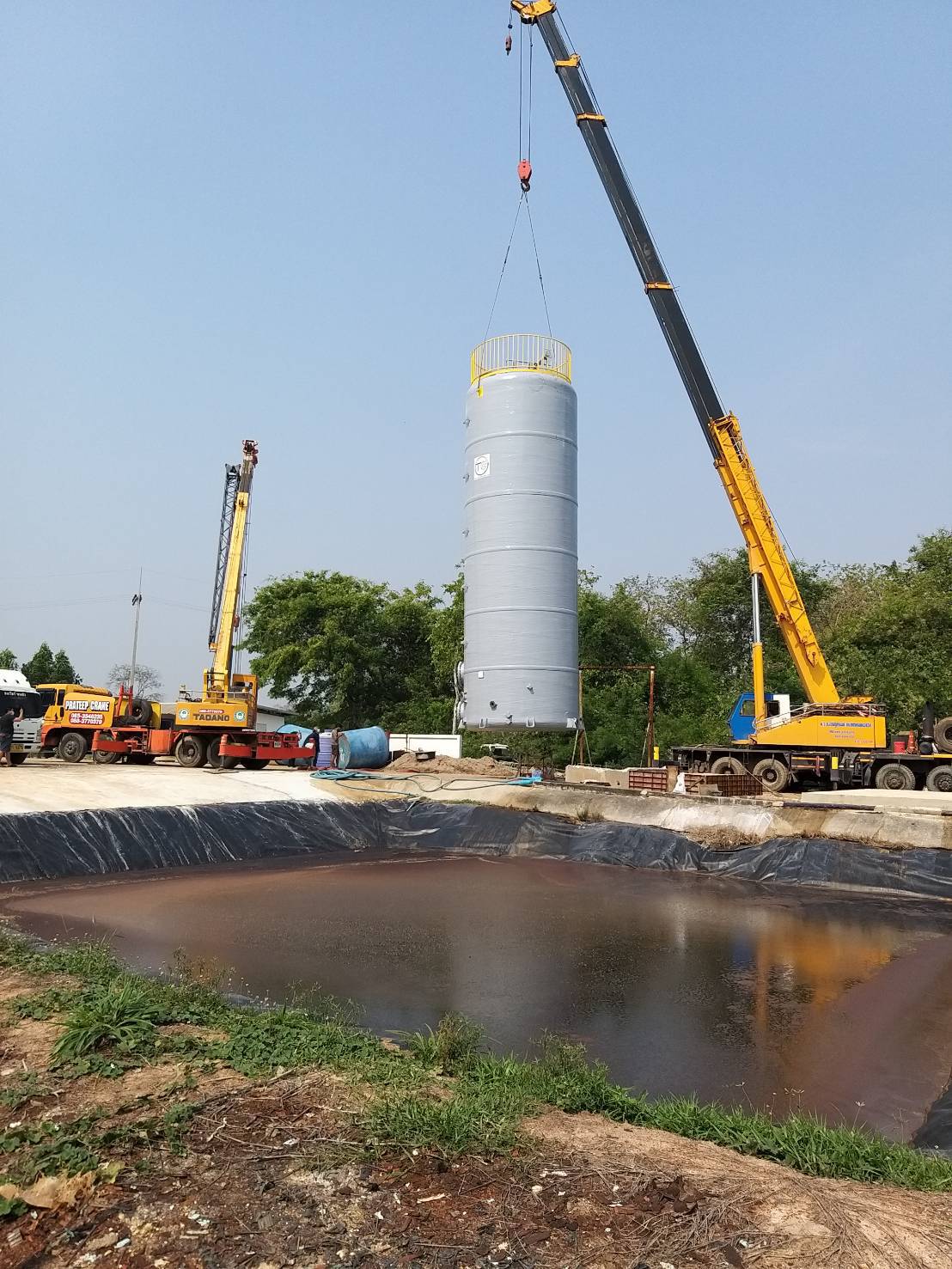 ภาพยกติดตั้งถัง Bio Scrubber บริเวณระบบบำบัดน้ำเสีย